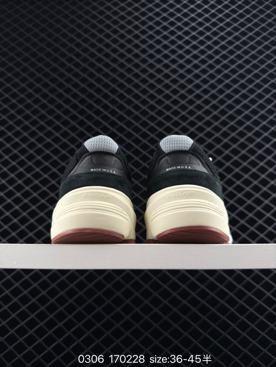 Loro Piana x New Balance 990 V6